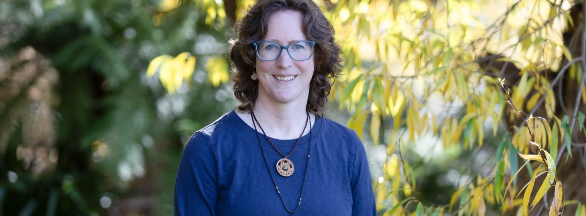 Ruth Dawkins freelance feature writer and copywriter Hobart